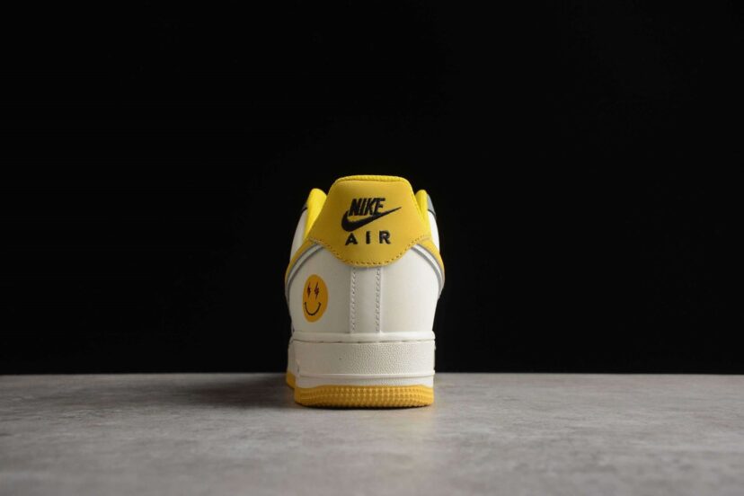 Air Force 1 Low LV Bright Citron