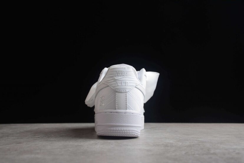 Air Force 1 Low White Bow