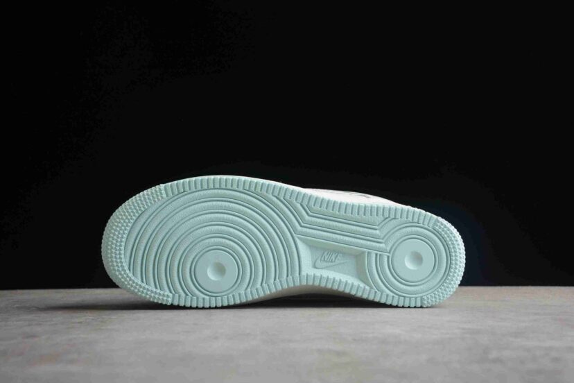 Air Force 1 Low White Sky Blue