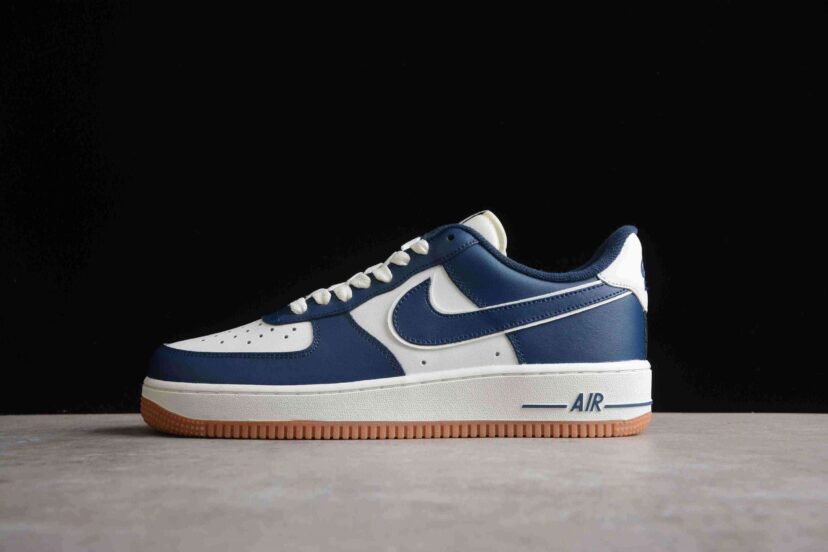 Air Force 1 Low College Pack