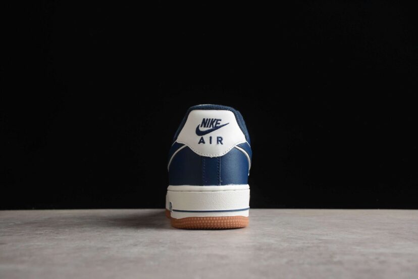 Air Force 1 Low College Pack