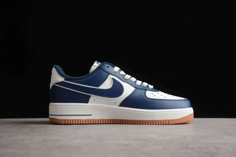 Air Force 1 Low College Pack