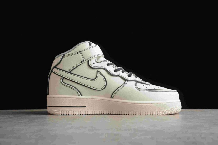 Air Force 1 Mid Daredevil