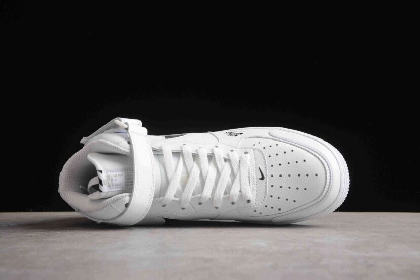 Air Force 1 Mid White Black