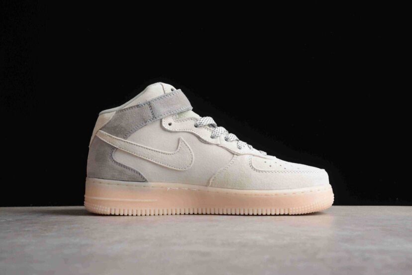 Air Force 1 Mid x Reigning Champ