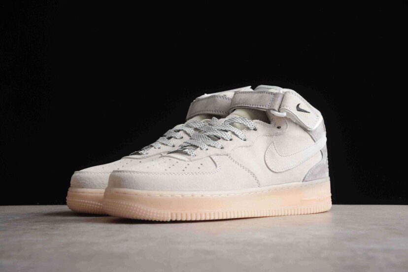 Air Force 1 Mid x Reigning Champ