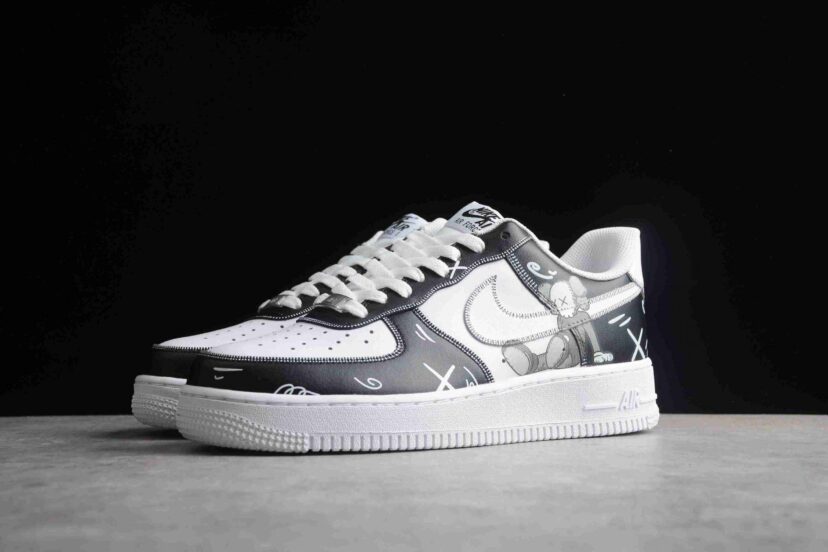 Kaws x Air Force 1 07 Low Black