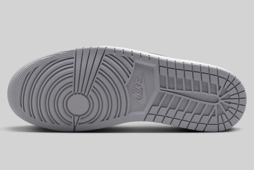 Air Jordan 1 Low OG Barons