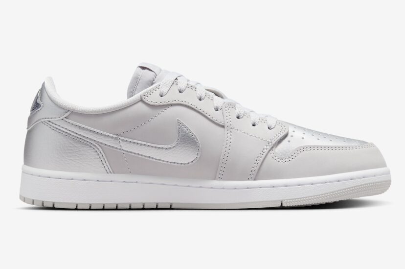 Air Jordan 1 Low OG Metallic Silver