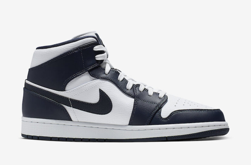 Air Jordan 1 Mid In Navy And Gold