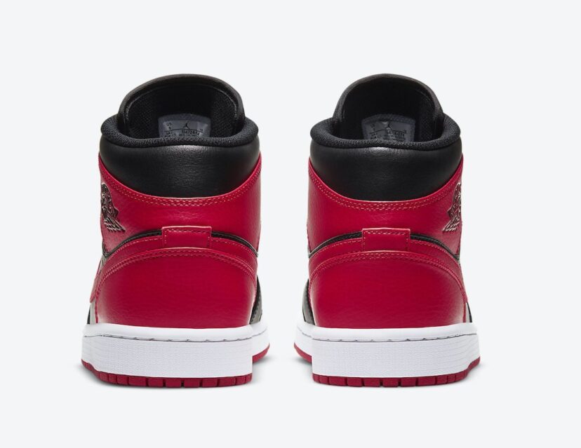 Air Jordan 1 Mid Bred