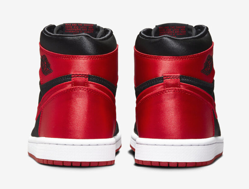 Air Jordan 1 Retro High OG Satin Bred