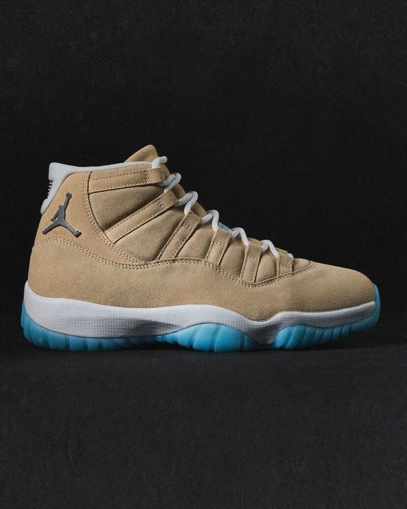 Air Jordan 11 H-Town Canvas