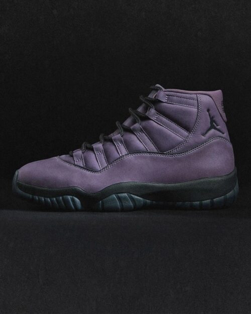 Air Jordan 11 Mojave Canyon Purple