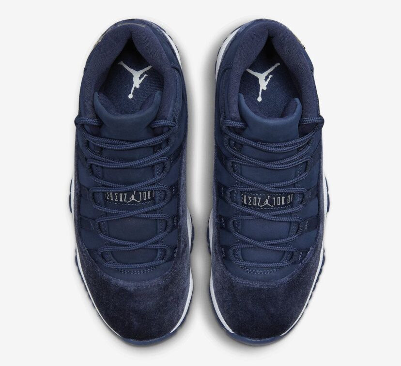 Air Jordan 11 WMNS “Midnight Navy”