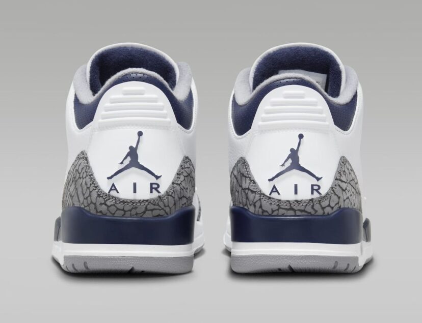 Air Jordan 3 Midnight Navy