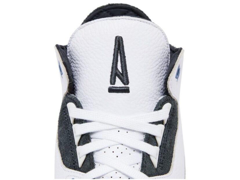 Air Jordan 3 Retro OG SP A Ma Maniere Diffused Blue