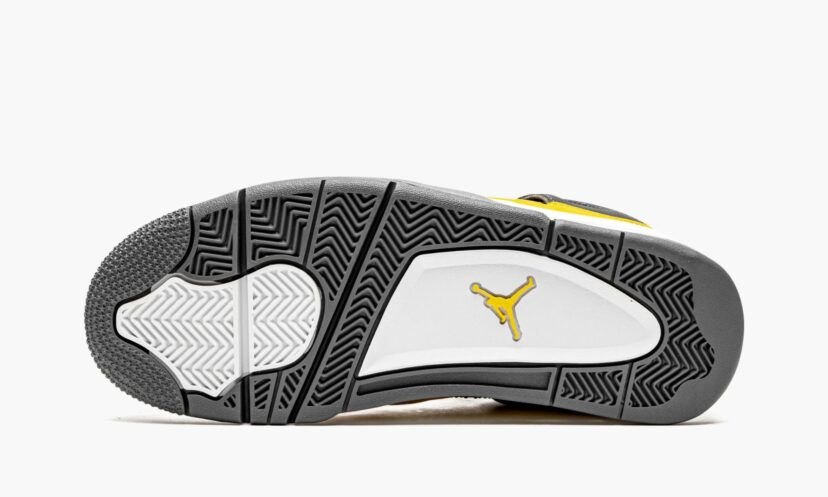 Air Jordan 4 “Lightning”