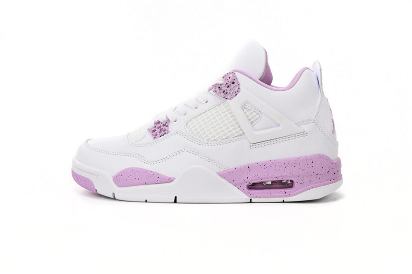 Air Jordan 4 Pink Oreo