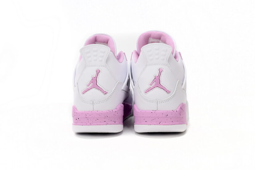 Air Jordan 4 Pink Oreo