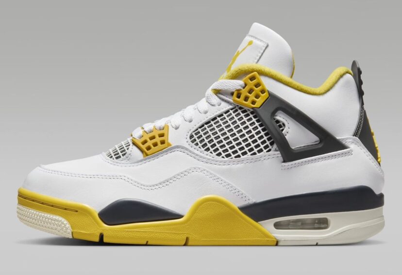 Air Jordan 4 Vivid Sulfur
