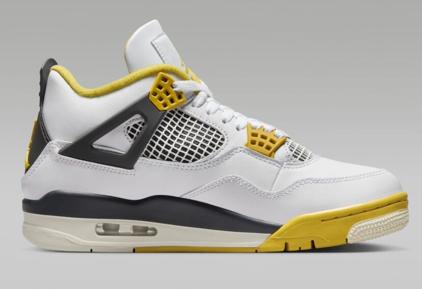 Air Jordan 4 Vivid Sulfur