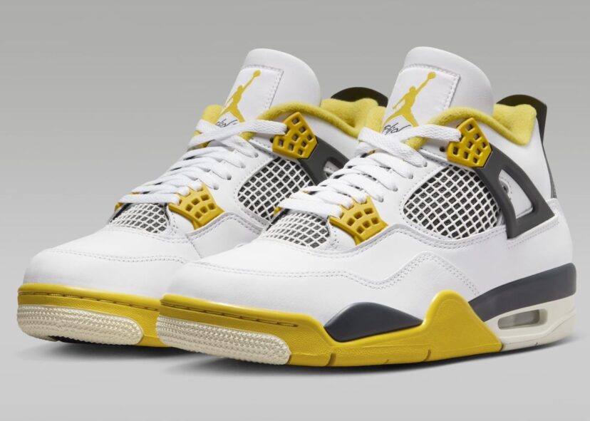 Air Jordan 4 Vivid Sulfur