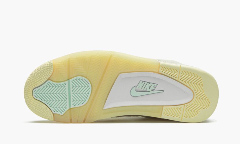 Air Jordans 4 Sail OW