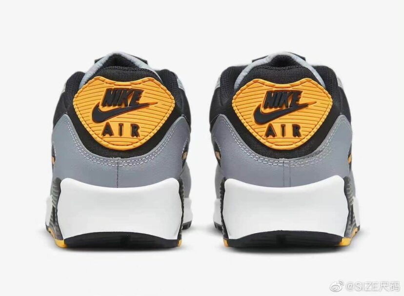 Air Max 90 Batman Vibes