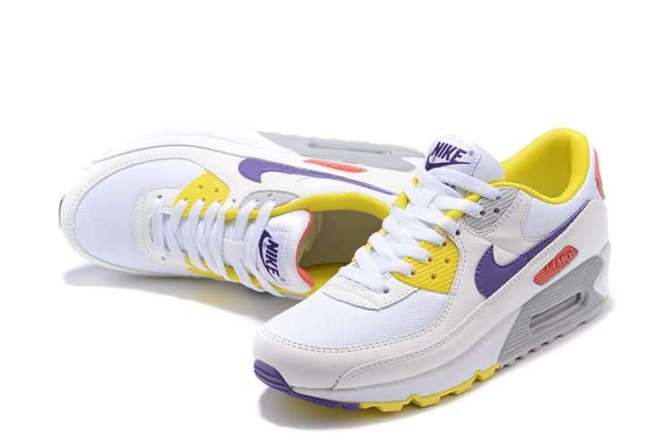 Air Max 90 Pistachio Frost White Light Bone
