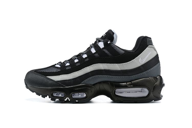 Air Max 95 Essential