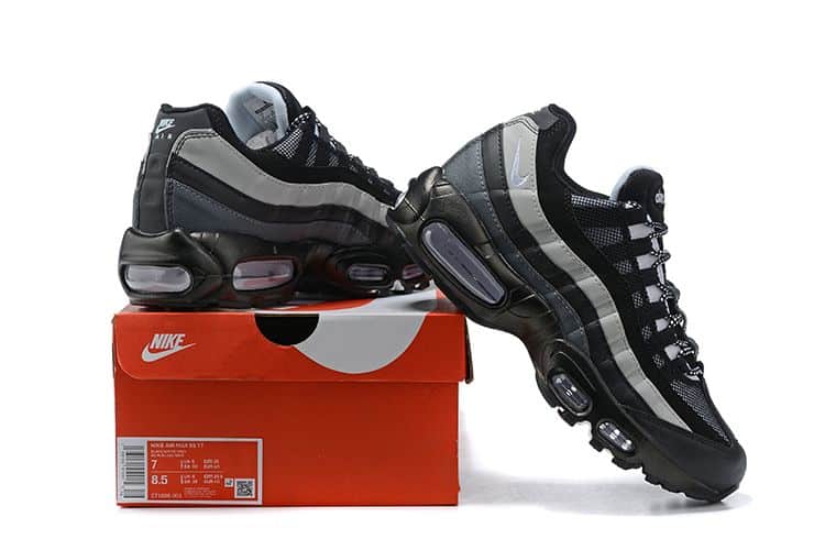 Air Max 95 Essential