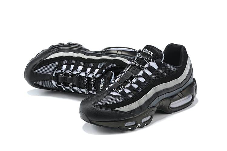 Air Max 95 Essential