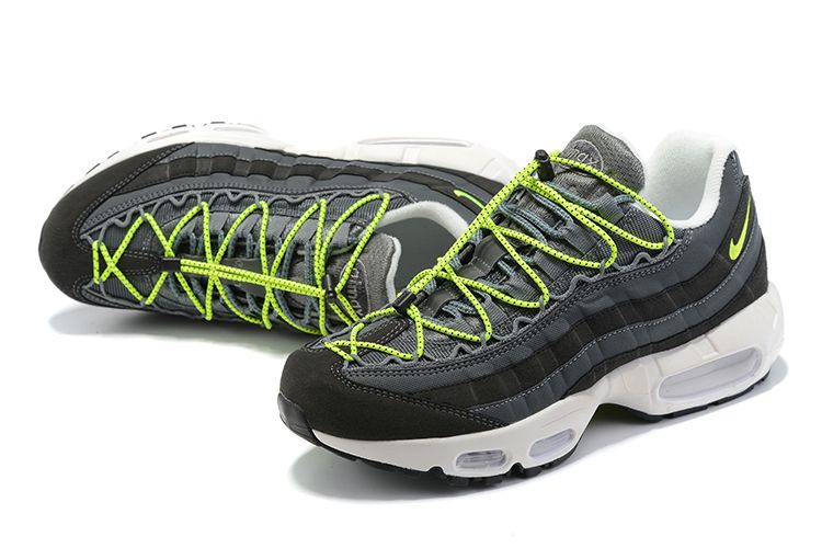 Air Max 95 Speed Lacing Off Noir Volt