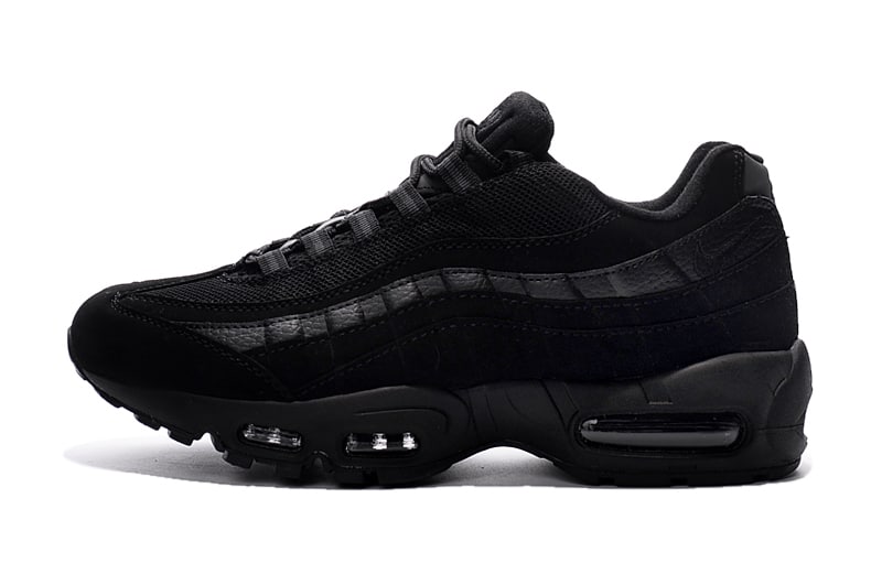 Air Max 95 Triple Black
