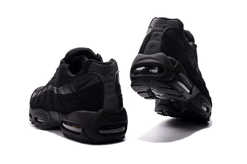 Air Max 95 Triple Black