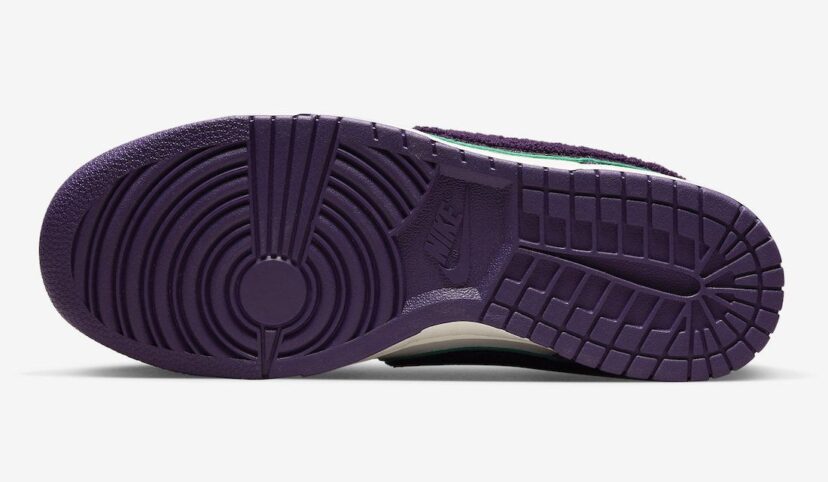 Dunk Low Chenille Swoosh Sail Grand Purple