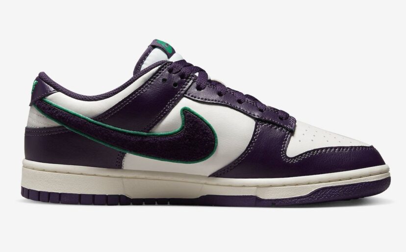 Dunk Low Chenille Swoosh Sail Grand Purple