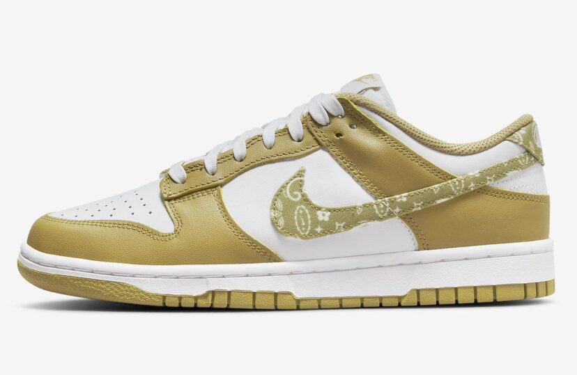 Dunk Low Essential Paisley Pack Barley