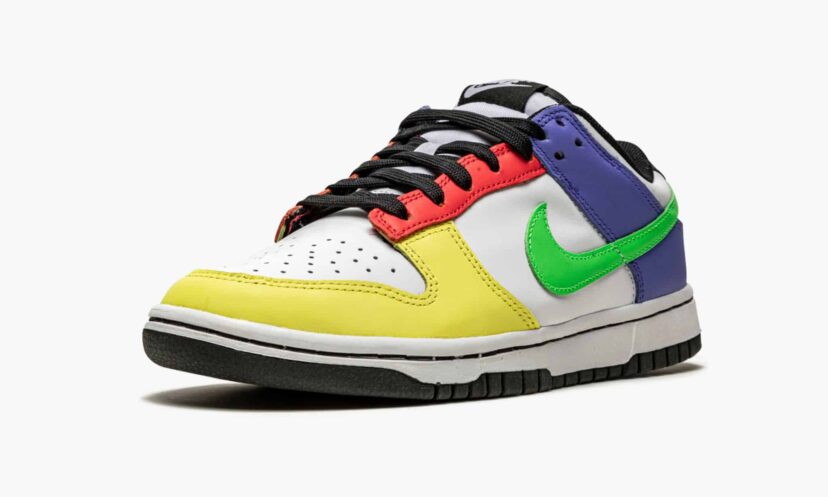 Dunk Low Green Strike