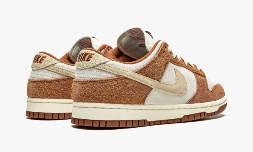 Dunk Low PRM Medium Curry