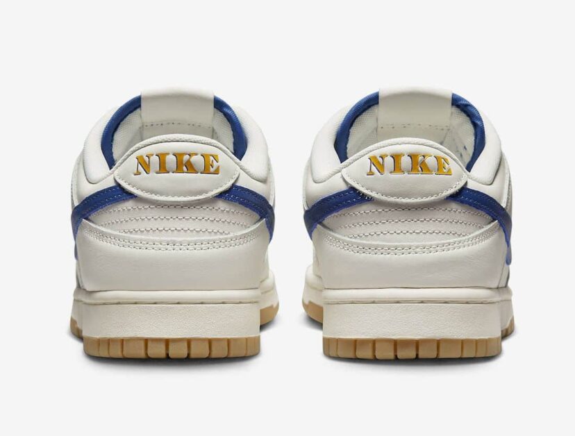 Dunk Low SE Sail Dark Marina Blue