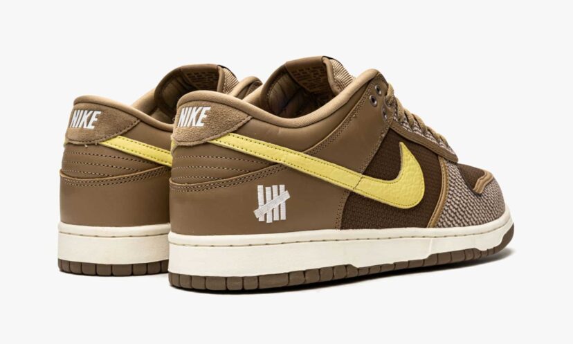 Dunk Low SP Undefeated Canteen Dunk vs. AF1 Pack