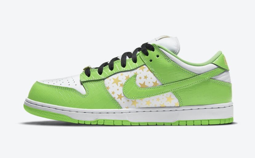 Dunk Low Supreme Stars Mean Green (2021)