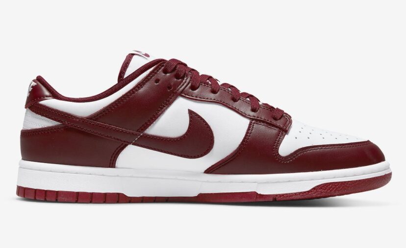 Dunk Low Team Red (2022)