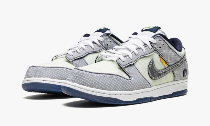 Dunk Low Union Passport Pack Pistachio