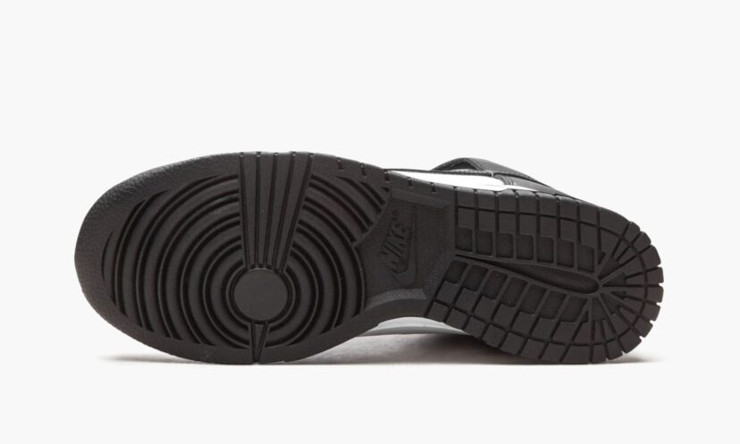 Dunk High “Panda (2021)”