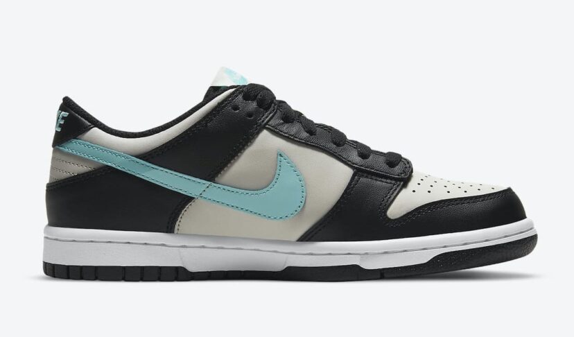 Nike Dunk Low Light Bone Tropical Twist