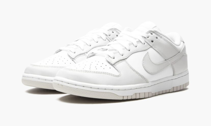 Nike Dunk Low WMNS Photon Dust