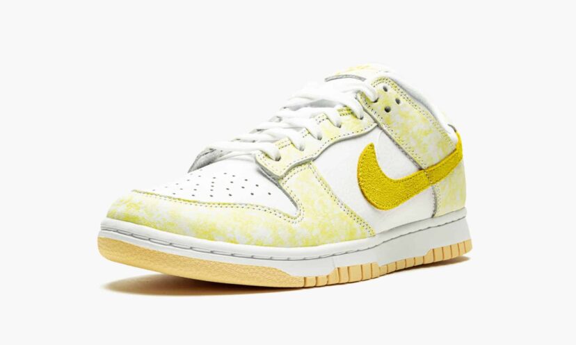 Nike Dunk Low Yellow Strike (W)